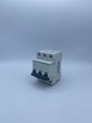Schneider / Merlin Gerin C60HD320