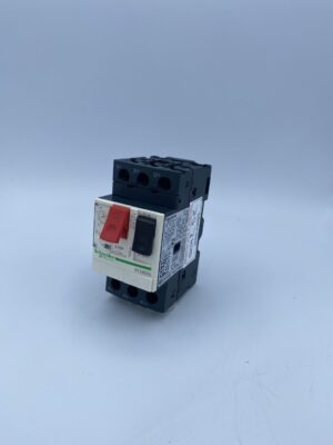 Telemecanique / Schneider GV2ME04