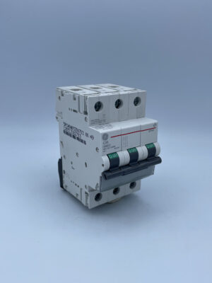 GE General Electric EP103C20 Circuit Breaker